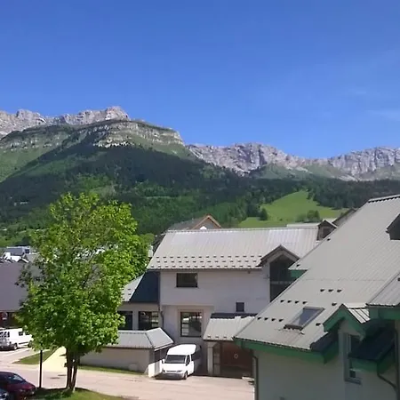 La Croix Margot